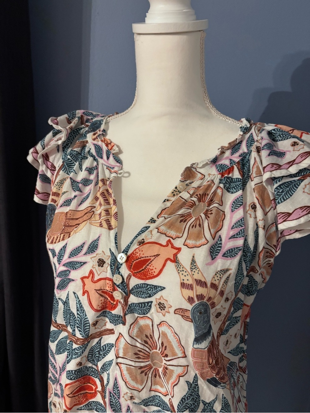 Preloved Omika Wilora Floral Split-Neck Ruffle Sleeve Blouse